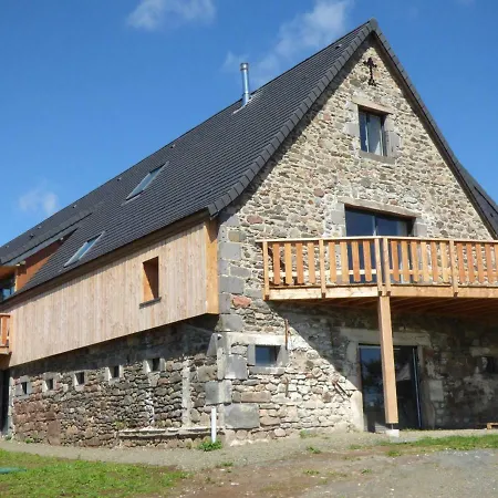 Au Belvedere De Choriol Holiday home *