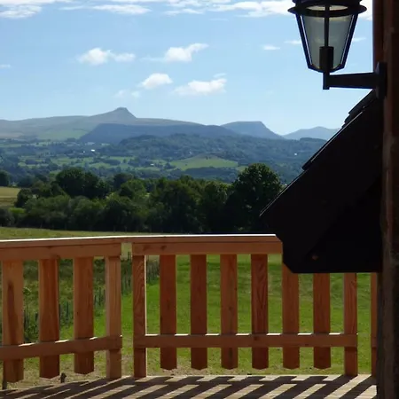 Holiday home Au Belvedere De Choriol